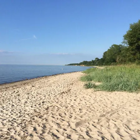 Daire Ostseeferienwohnung Storchennest Dassow