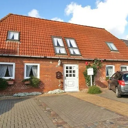 Ostseeferienwohnung Storchennest * Dassow