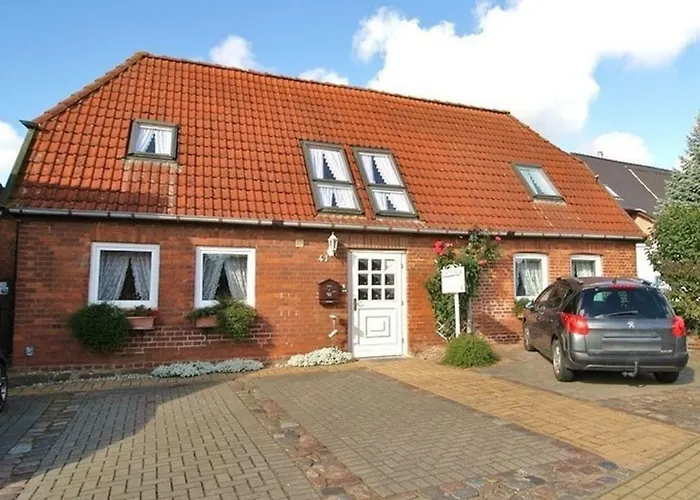 Ostseeferienwohnung Storchennest * Dassow